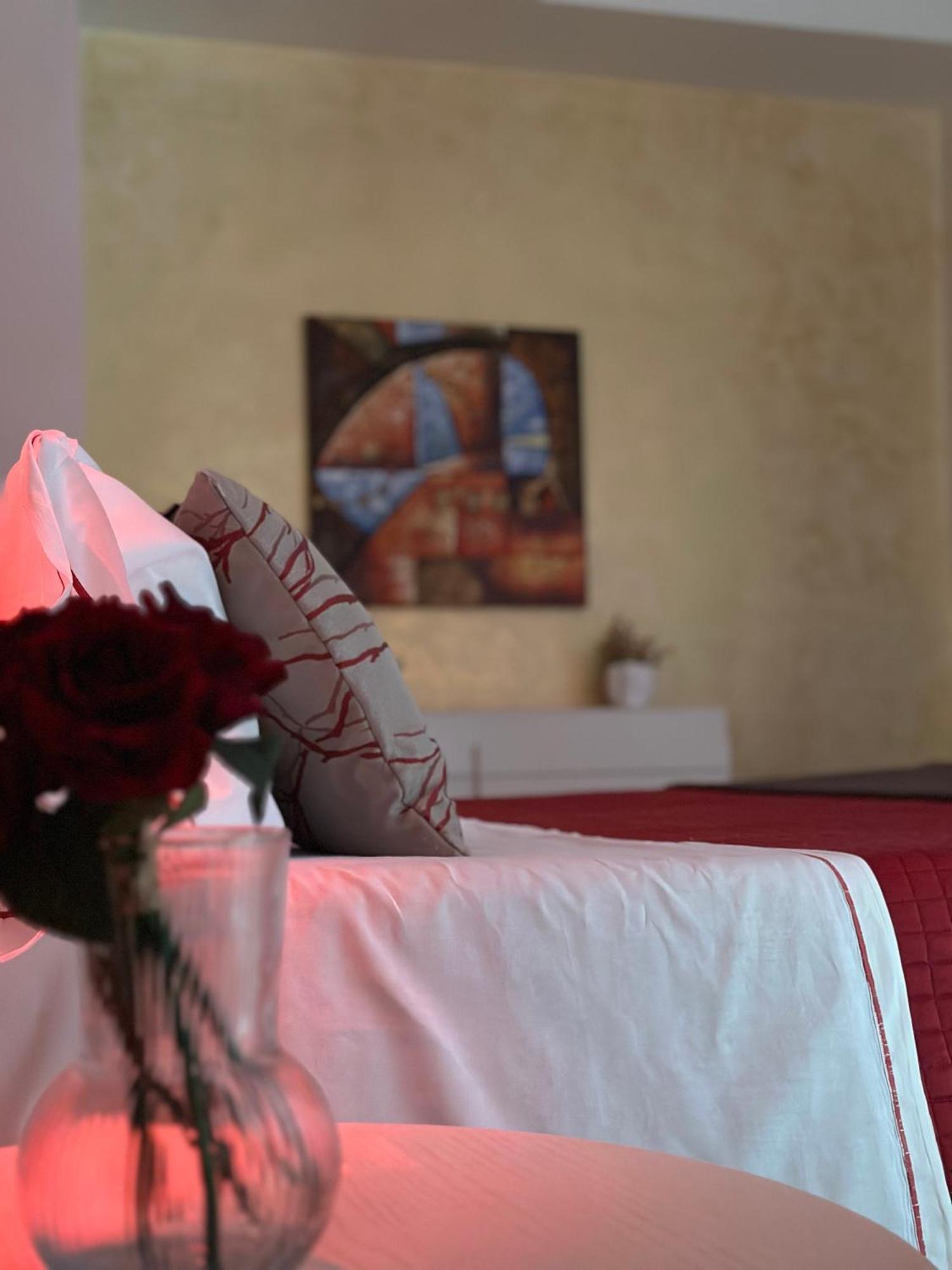 Hotel Il Giardino Degli Aranci Нола Экстерьер фото