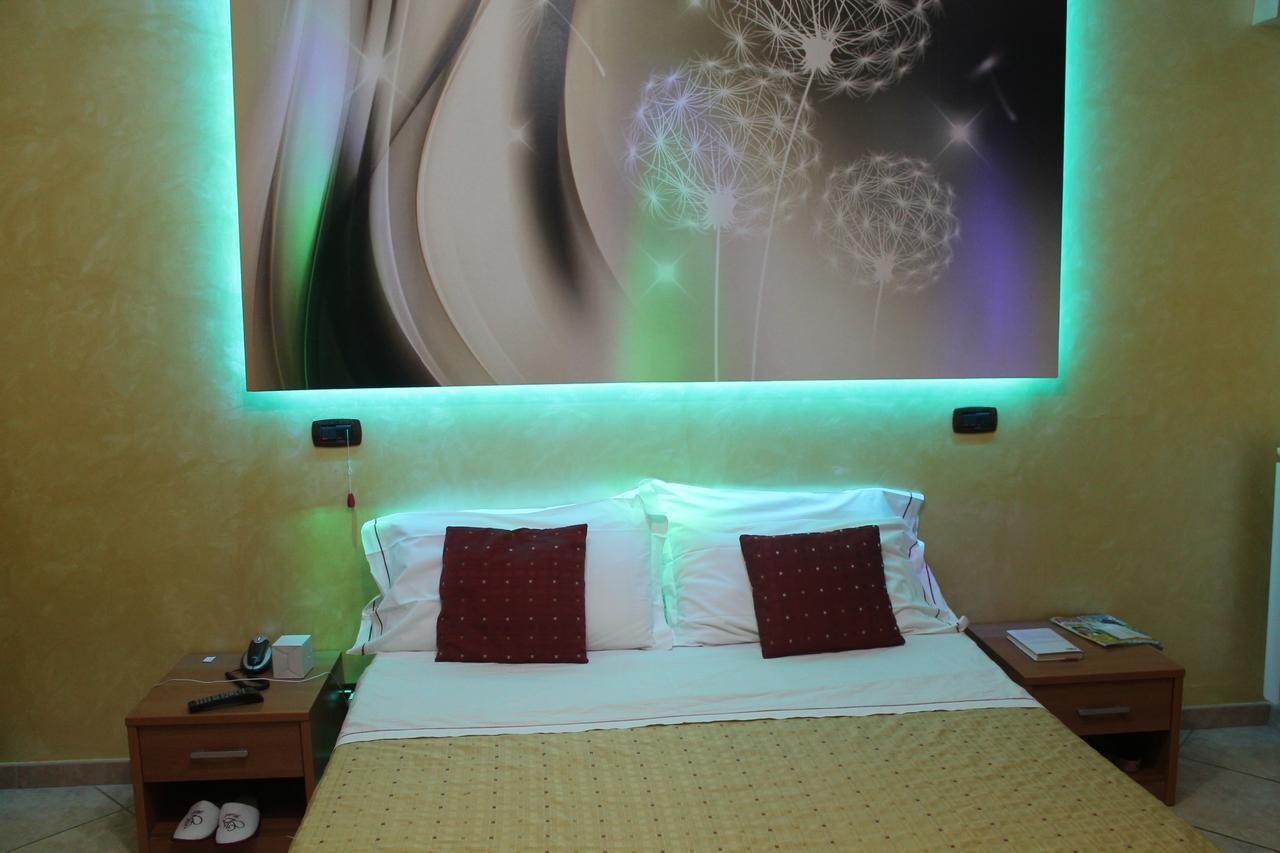 Hotel Il Giardino Degli Aranci Нола Экстерьер фото
