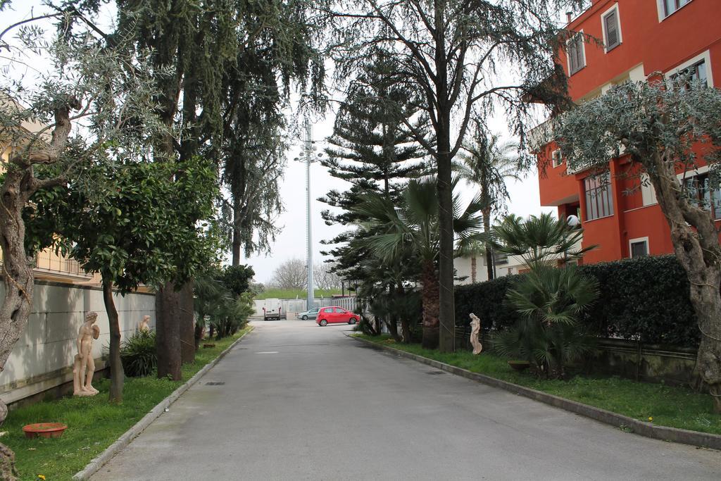 Hotel Il Giardino Degli Aranci Нола Экстерьер фото