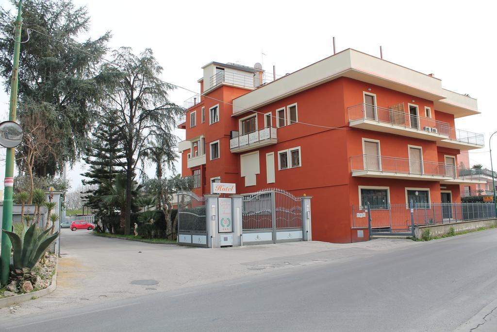 Hotel Il Giardino Degli Aranci Нола Экстерьер фото